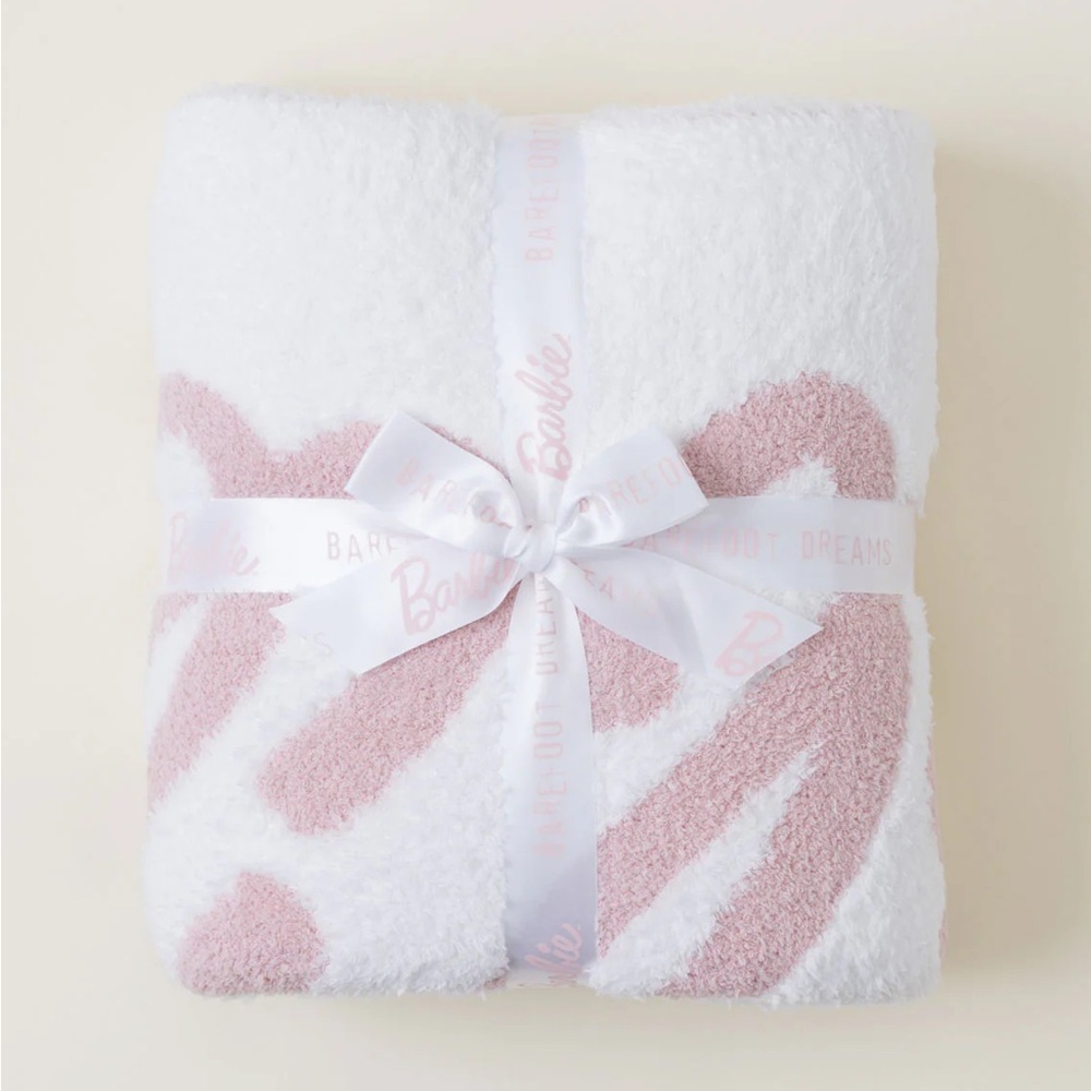 NWT CozyChic Barefoot Dreams x Barbie Blanket $188
